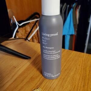 Living proof perfect hair day dry shampoo